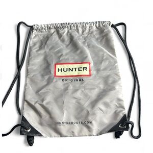 Hunter Boots Gray Drawstring Duster Bag.